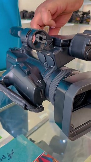 Sony HXR-NX5R Camcorder