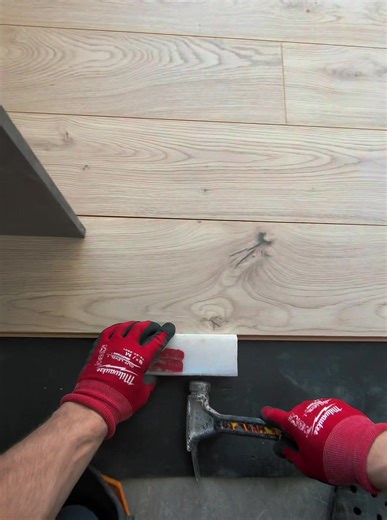 How to install laminate #flooring #tips #construction #flooringinstallation #woodworking