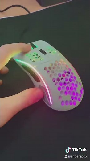 Unboxing The Glorious Model D