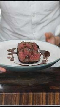 How to make Venison & Red Wine Sauce at home, like a CHEF #shorts