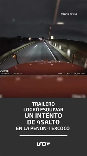 Un operador de #tráiler logró evitar un presunto atraco mientras circulaba por la autopista Peñón-Texcoco rumbo a #Texcoco. La noche del 1 de septiembre, un sedán blanco rebasó al tráiler y se colocó frente a él para frenar repentinamente, aparentemente con la intención de obligarlo a detenerse. El chofer reaccionó a tiempo, esquivó el vehículo y continuó su camino. Todo quedó grabado por la cámara de seguridad de la unidad. Hasta ahora no se reportan detenidos ni una denuncia formal. #Transport