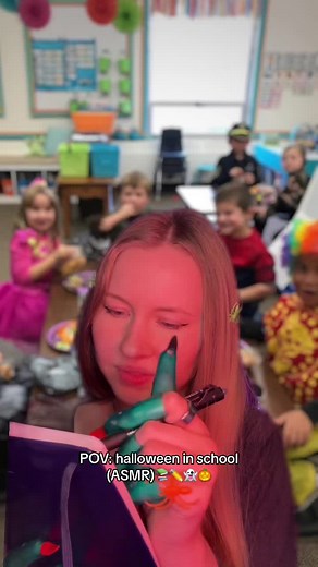 Halloween ASMR Roleplay: Nostalgic Trick-or-Treating with Spider Rings