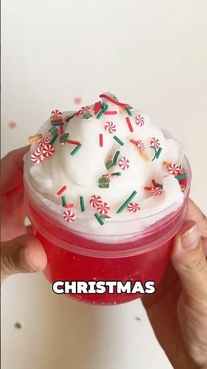 I Made Christmas Slime! 🎄🎁