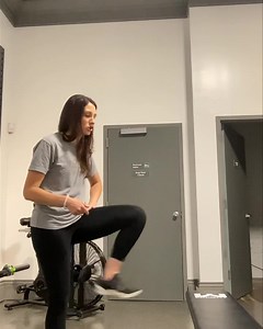 Learn the Difference Between Static Stretching and Active Stretching | Steel Strength Training