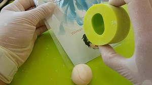 38K views · 188 reactions | Quick tutorial of how to use my new woman face mould ;) | Sweet Revolutions by Domy | Facebook