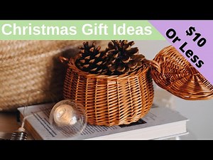 Creating DIY Christmas Gift Baskets for $10 or Less//Cheap Christmas Gifts