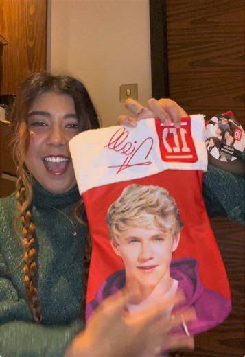 One Direction Merch Haul at the O2 Store