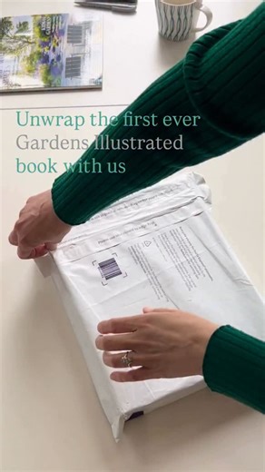 We’ve made a book! 📕 After years of sharing the world’s most beautiful gardens in Gardens Illustrated magazine, we are delighted to announce something truly special - our first book. A beautifully curated selection from the pages of the magazine showcasing 52 of the most inspiring and innovative gardens in the UK and around the world, with a foreword by Piet Oudolf “This book brings together generous imagery with insightful writing to show some of the most exciting contemporary gardens and the 