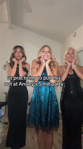 Be ready👀 #tiktokdance #fyp #ansleys5milparty #trending #dance | ansley