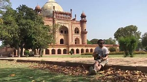 21K views · 543 reactions | Avui aquí, aquest divendres dos concerts a la Sala Stroika de Manresa, el primer a les 18.00h per a tots els públics i el segon a les 23.30h. Compra la teva entrada anticipada a la nostra web. T'estimo Gandhi i Lucas | Oques Grasses | Facebook