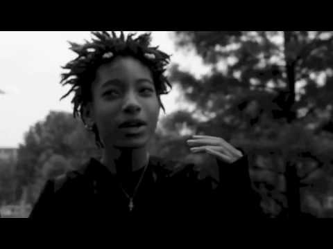 Willow Smith - Female Energy ( Music Video)