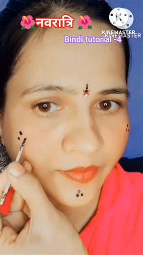 ✨🌺Simple Navratri bindi tutorial Day 4✨😲#shorts #shortsfeed#ytshorts #viralshorts#bindiideas