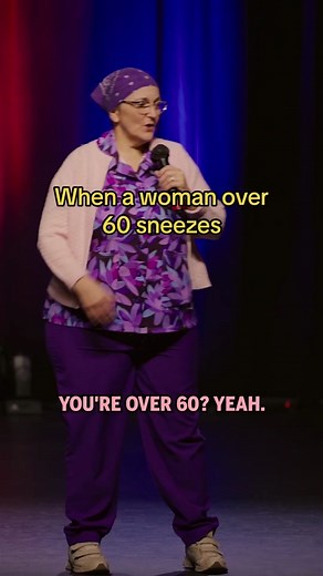 #EttaMay #EttaMayComedy #standup #standupcomedy #fyp #over60 #relatable #womenfunny