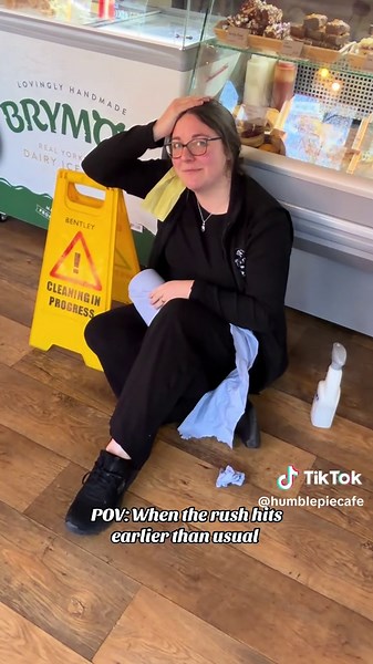 #fyp #cafe #smallbussiness #coffeetok #christmas