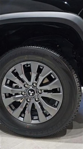 Mitsubishi Triton Black Color