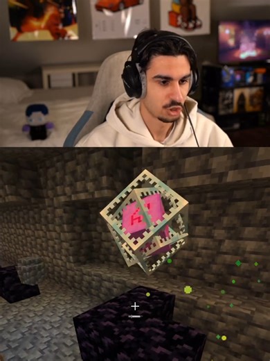 Epic Netherite Explosion in DonutSMP! 💥