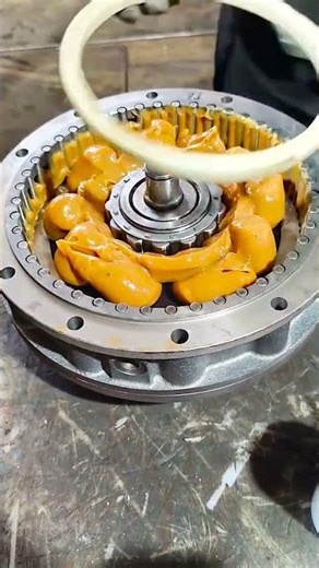 WA: +86 15638451357 Speed ​​reducer installation. Increase tension.