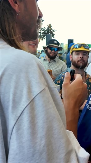 Tommy on Instagram: "BARMY ARMY LIKEY @joefortuneofficial #joefortune"