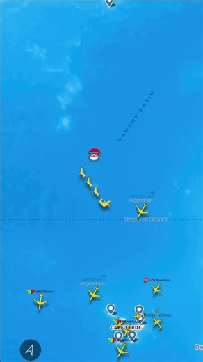 You Can Actually Watch Santa's Sleigh Live on Flight Radar #santatracker #christmas #mindblown