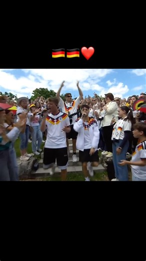 Wird das wie 2014..?❤️ #deutschland #wm #fußball #zdf #fernsehgarten #short #yt #lucadantespadafora