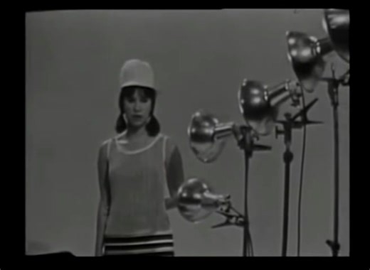 （Bossa女王）Astrud Gilberto - Agua de Beber (1965) - YouTube
