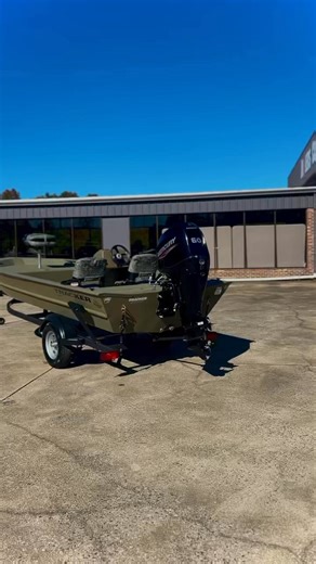 Meet the all-new 2026 Tracker Grizzly 1754 SC – an affordable aluminum powerhouse built for fishing, adventure and all-around utility. www.anglerschoicemarine.com #boat #bassboat #fishing #starter #bassfishing #feature #new #deal #shopnow #shop #online #reels #mercurymarine #trackerboats #hot Tracker Boats Mercury Marine | Angler's Choice