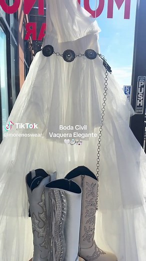 Boda Civil Vaquera Elegante para Llenar el Alma