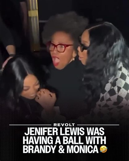 REVOLT on Instagram: "They couldn’t hold their laughs in 😭🙌🏾 @jeniferlewisforreal was enjoying every second of her @brandy & @monicadenise experience 🤣"