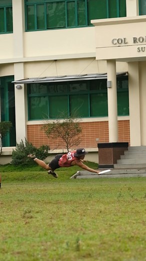 Edmar Perez of Extreme Ultimate with the picture-perfect layout—full extension, all heart! 🤯🔥 #UBG #UBG2025 #Trident #TridentActiveLifestyle #TAL #GANI #Ultimate | GANI.