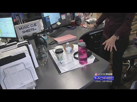 How to organize & clean your desk