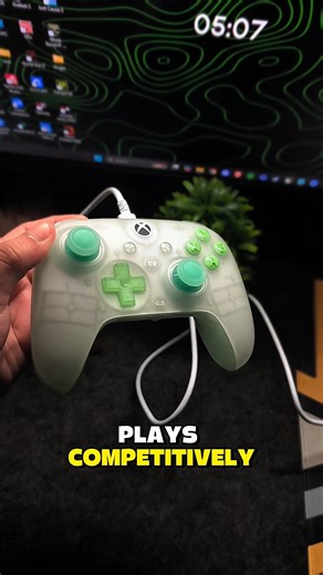 We need mini controllers!!! #8bitdo #xbox #controller