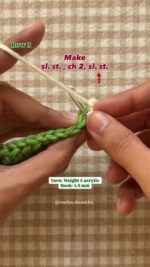 EASY & BEGINNER FRIENDLY crochet Christmas Tree tutorial 🎄✨#crochetchristmas #crochetforbeginners