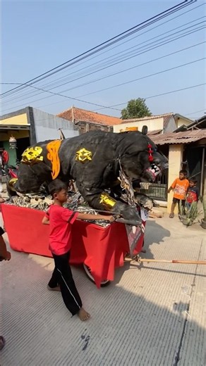 ogoh ogoh macan hitam bocil di bodelor