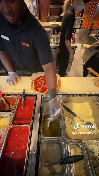 Discover Blaze Pizza: Coupons and Ordering Tips