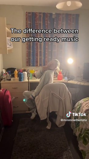 Cozy Indoor Scenes: Getting Ready Music Comparison