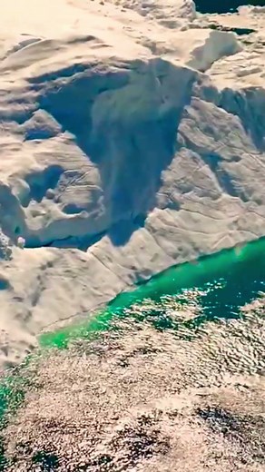 Frozen Horizons — Cinematic Drone Journey | Ambient Techno · Deep Chill Soundscape