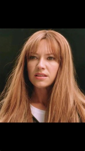 Fringe Season 3: Thrilling Chaos Unfolds in the City