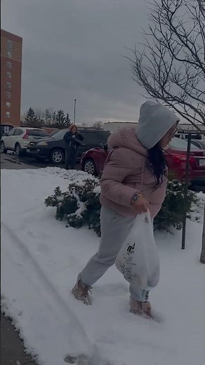 Myla’s magical 🧙 🧙‍♀️ 🧙‍♂️ Snowy ❄️ adventure