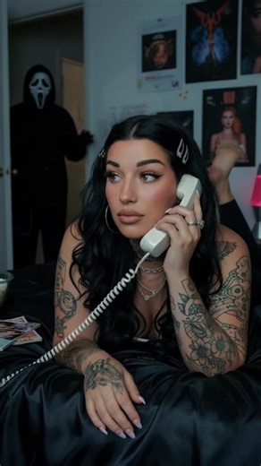 Connecting Over Ghostface: A Mysterious Encounter