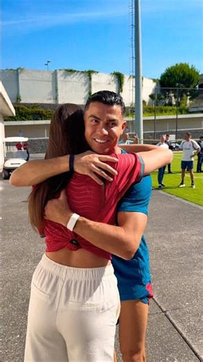 I MET RONALDO 🥹🐐
