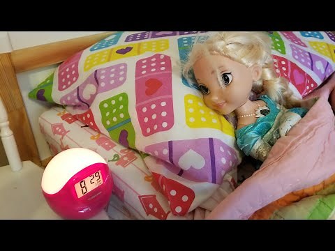 Elsia's Morning Routine! Elsia and Annia Doll Videos