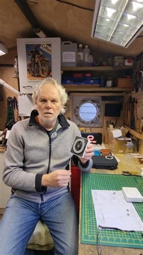 Behind the scenes: how a threaded insert evolves from prototype to production. This threaded insert is one of the mounting options within the Lintner system. It allows the paintbox to attach directly to the mini tripod or universal clamp via a standard 1/4" thread, giving you a stable, hands-free setup when painting on location. In the 3D printed prototype, we use a standard off-the-shelf insert (1/4" UNC internal thread, 3/8" UNC external). The hole is printed slightly undersized, tapped to siz