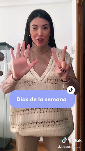 Aprende los dias de la semana, en lengua de signos, de forma divertida 👏🏻🧏🏻‍♀️ #viral #parati #aprender #personassordas #lenguadesignosespañola