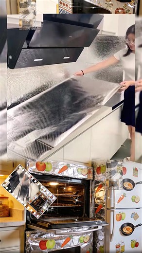 This kitchen grease-proof sticker is waterproof, grease-resistant, and high-temperature tolerant—so easy to clean and maintain!#fyp#foryou#tiktokshop#TikTokMadeMeBuyIt#viral