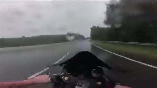 🇺🇸 #Georgia. Motorcycle crash involving “Dancing Moto”, popular social media motorcyclist involving police. The crash has left him with extensive, life-threatening injuries, and his condition has remained uncertain per his peers. Follow us -> LiveLeak | Matt Jolly