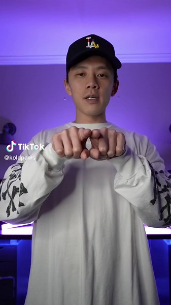 Beginner Gloving Tutorial: How to Master Liquid Rails