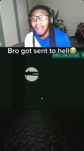 Twitch - PrxeyGamez😭😭 #gaming #gameshorts #horrorgame