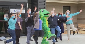 SCL Health Medical Group celebrates opening of third walk-in clinic