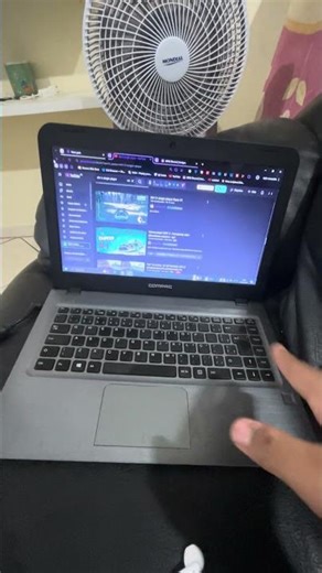 My First Vlogging Test (because I don’t wanna use windows 10 ever again)