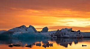 197K views · 41 reactions | Join Photoshop Hall of Famer Ben Willmore for an in-depth look into essential Photoshop topics such as retouching, compositing, masking, layers and troubleshooting. | CreativeLive | Facebook